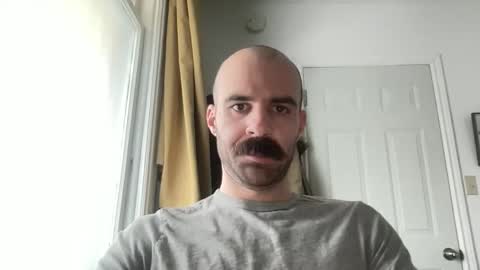 Snapshot of its_me_adam_9 chatting on 12-15-25, 07:40 its_me_adam_9 online show from 12-15-25, 07:40