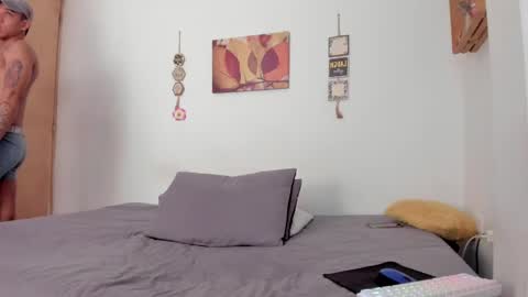 Miley hurtado online show from 05-15-26, 03:08