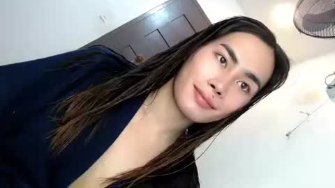 Snapshot of its_me_vanesa chatting on 11-16-25, 10:10 its_me_vanesa online show from 11-16-25, 10:10