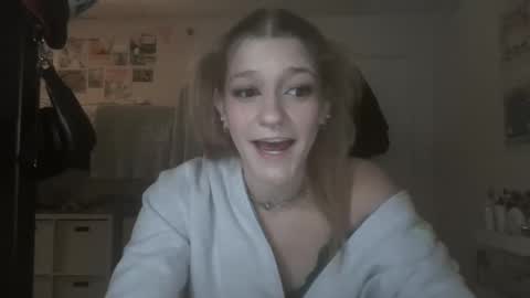 Alex Love online show from 01-22-25, 03:52