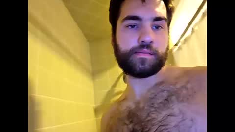 Snapshot of itsdaiton chatting on 10-14-25, 02:07 Daiton online show from 10-14-25, 02:07