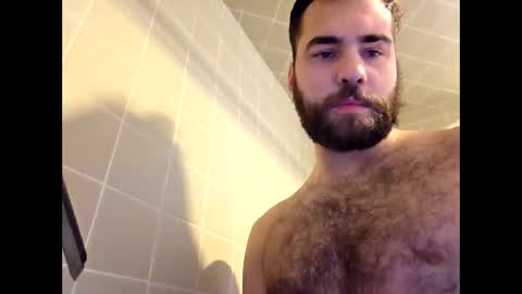 Snapshot of itsdaiton chatting on 11-09-25, 04:16 Daiton online show from 11-09-25, 04:16