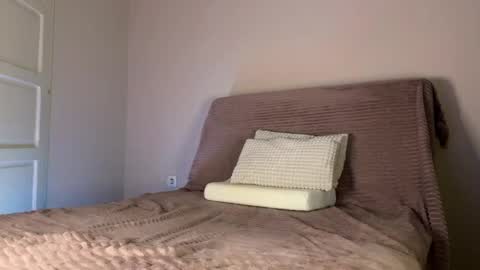 Snapshot of itsmaxxbaby chatting on 04-08-26, 04:34 Maxx online show from 04-08-26, 04:34