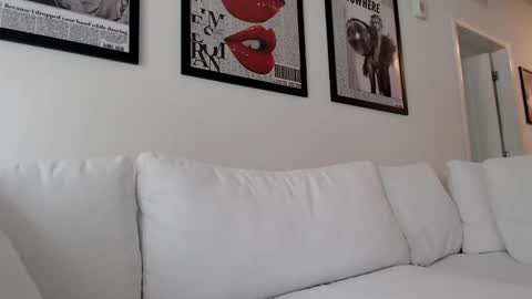 Snapshot of itsmealexisrae chatting on 09-17-25, 03:46 Alexis Rae online show from 09-17-25, 03:46