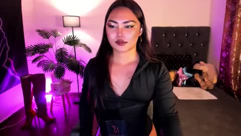 Siana online show from 04-25-26, 05:43