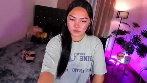 Siana online show from 07-06-26, 12:02