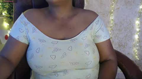 Mira online show from 06-30-26, 04:35