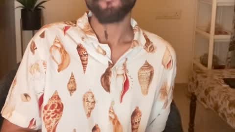 Raje online show from 12-18-25, 06:25