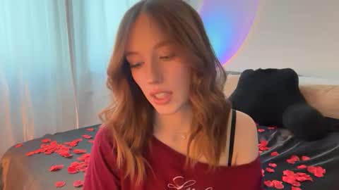 Snapshot of itssheababy chatting on 02-13-26, 10:39 Shea online show from 02-13-26, 10:39