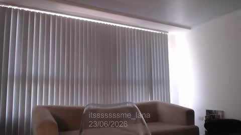 itsssssssme_lana online show from 06-23-26, 09:24
