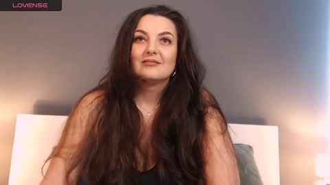 Melissa Khaan online show from 04-16-26, 08:26