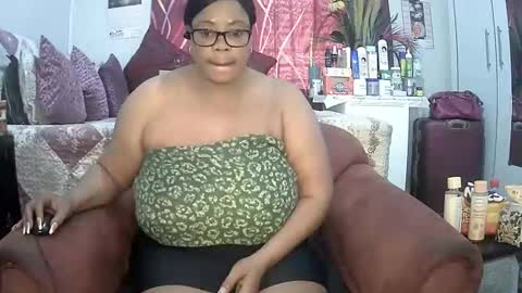 itumeleng74 online show from 01-13-25, 04:41