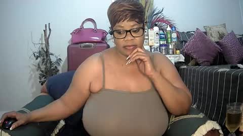 itumeleng74 online show from 01-20-25, 09:46