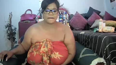 itumeleng74 online show from 01-25-25, 02:14