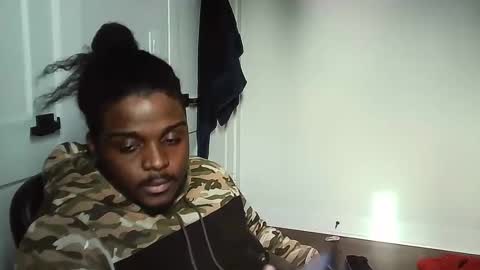 Snapshot of itzjaybbc chatting on 02-02-25, 03:49 itzjaybbc online show from 02-02-25, 03:49