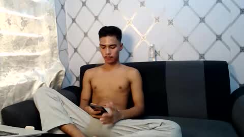 Snapshot of itzme_urboy chatting on 04-16-26, 02:45 itzme_urboy online show from 04-16-26, 02:45
