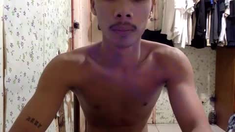 Snapshot of itzme_urboy chatting on 05-08-26, 01:00 itzme_urboy online show from 05-08-26, 01:00