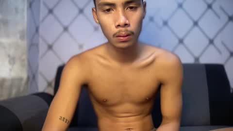 Snapshot of itzme_urboy chatting on 05-13-26, 03:26 itzme_urboy online show from 05-13-26, 03:26