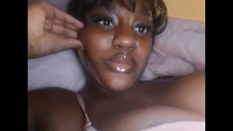 itzmocha online show from 09-22-25, 02:35