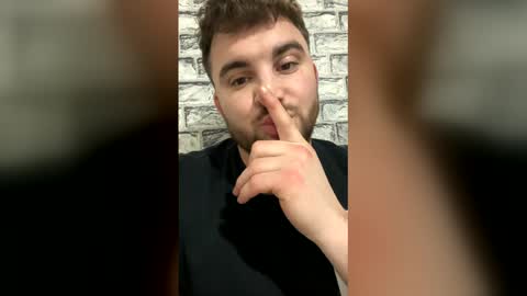 Snapshot of iurcupetru07 chatting on 12-18-25, 12:17 iurcupetru07 online show from 12-18-25, 12:17