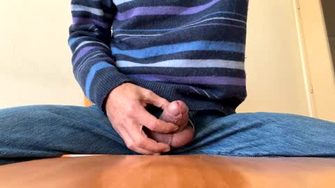 Snapshot of iuuuf2 chatting on 12-05-24, 12:55 Iuuuf2 or Samel online show from 12-05-24, 12:55