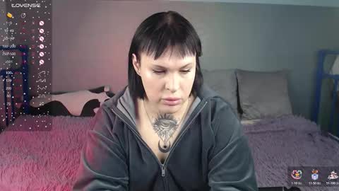 Snapshot of ivamayy chatting on 12-16-25, 08:41 Sasha online show from 12-16-25, 08:41