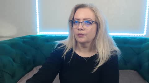 Snapshot of ivanacharm chatting on 05-12-26, 03:25 ivanacharm online show from 05-12-26, 03:25