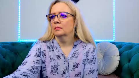 Snapshot of ivanacharm chatting on 06-01-26, 03:19 ivanacharm online show from 06-01-26, 03:19