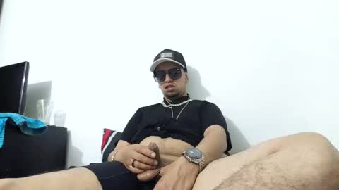 Snapshot of ivanfpc93 chatting on 10-11-25, 03:50 ivanfpc93 online show from 10-11-25, 03:50