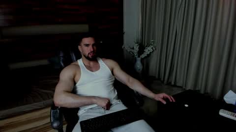 IvanHydee online show from 04-14-26, 04:40