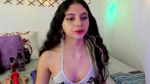 Snapshot of ivannabruner chatting on 11-25-25, 04:51 Ivanna online show from 11-25-25, 04:51