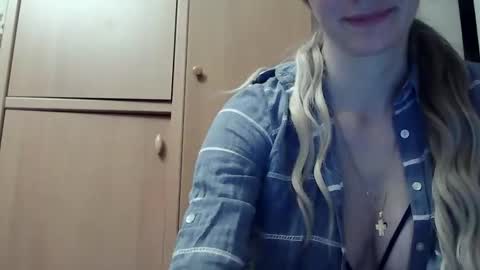 Snapshot of ivetta911 chatting on 02-11-26, 03:50 ivetta911 online show from 02-11-26, 03:50