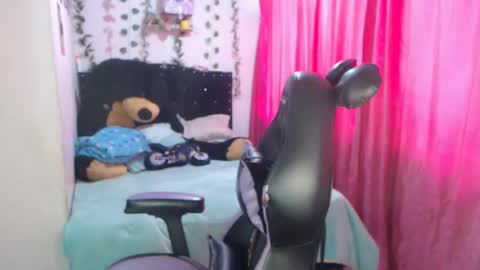 ivone 96 online show from 03-04-26, 08:04