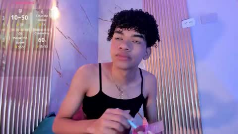 Snapshot of ivone_rose_ chatting on 11-30-25, 12:20 Ivon online show from 11-30-25, 12:20