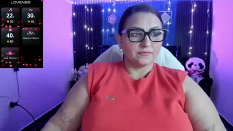 Ivonne online show from 05-02-26, 03:33