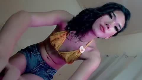 Snapshot of ivory_kath chatting on 07-11-26, 05:21 Juju online show from 07-11-26, 05:21