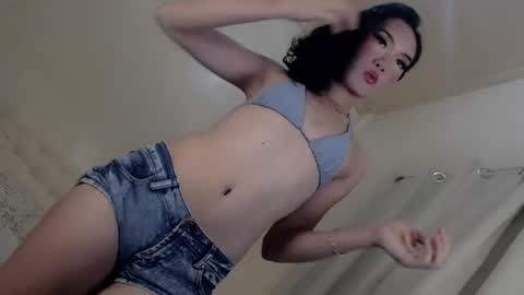 Snapshot of ivory_kath chatting on 07-22-26, 10:07 Juju online show from 07-22-26, 10:07