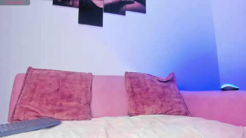 IVVY online show from 02-21-25, 07:21