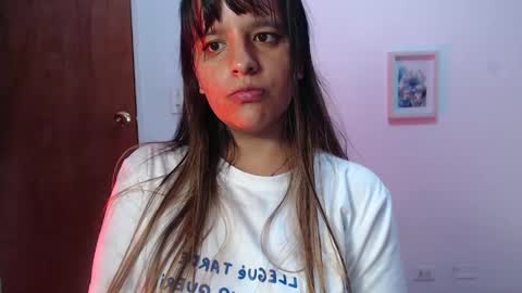 Snapshot of ivvy_bloom chatting on 05-13-26, 02:53 IVVY online show from 05-13-26, 02:53