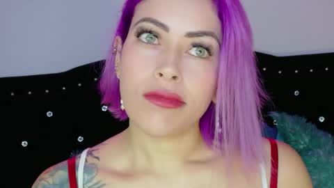 Snapshot of ivy__taylorr chatting on 04-30-26, 11:38 Diana Rojas online show from 04-30-26, 11:38