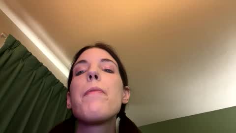 ivy_rose90 online show from 04-01-26, 06:16