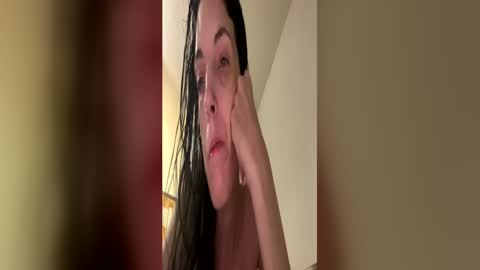 Snapshot of ivy_rose90 chatting on 06-14-26, 02:35 ivy_rose90 online show from 06-14-26, 02:35
