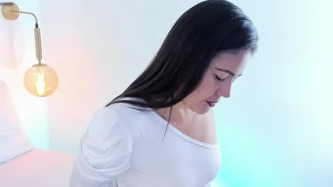 Ivy  online show from 11-07-25, 01:44