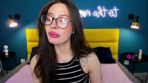 Ivy online show from 04-26-26, 01:36