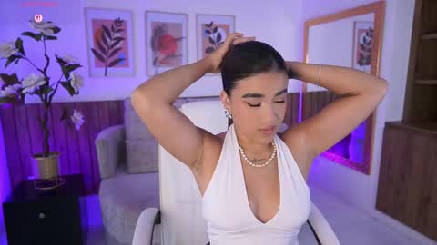 Ivy Grabes online show from 04-21-26, 07:06