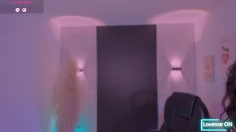 Snapshot of ivyjonesx chatting on 07-23-26, 01:58 Ivy online show from 07-23-26, 01:58