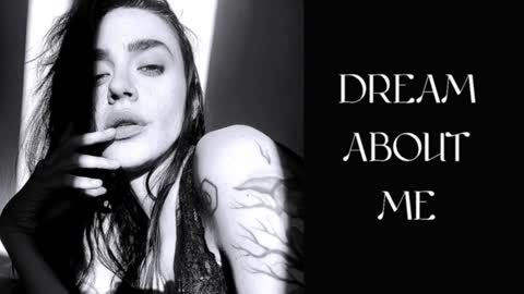 Snapshot of ivyjonson chatting on 12-14-24, 12:55 Miss Ivy online show from 12-14-24, 12:55