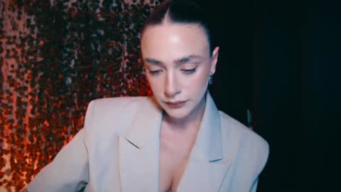 Snapshot of ivyjonson chatting on 01-17-25, 03:53 Miss Ivy online show from 01-17-25, 03:53