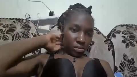 ivyk_ online show from 02-18-26, 11:55