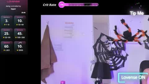 Snapshot of ivymilleer chatting on 10-20-25, 01:00 ivymilleer online show from 10-20-25, 01:00